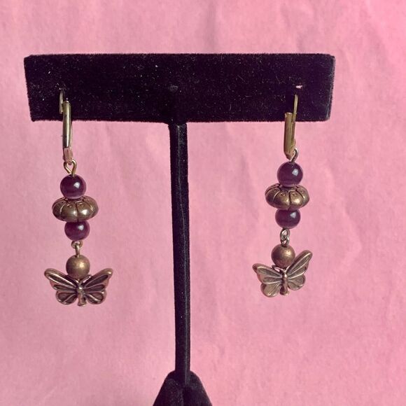 Butterfly Beaded Drop Earrings, Unmarked, in Gold, Vintage - Picture 2 of 2